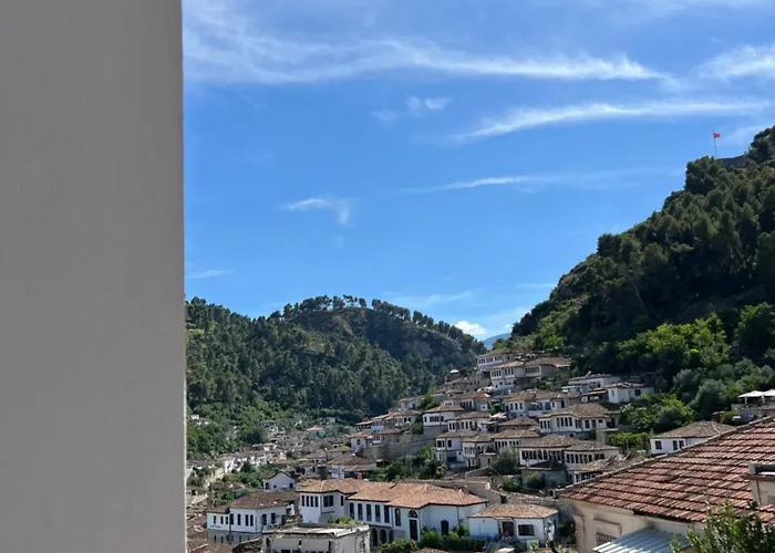 Ek-center * بيرات