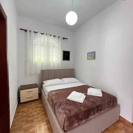 Ek-center Apartment Berat